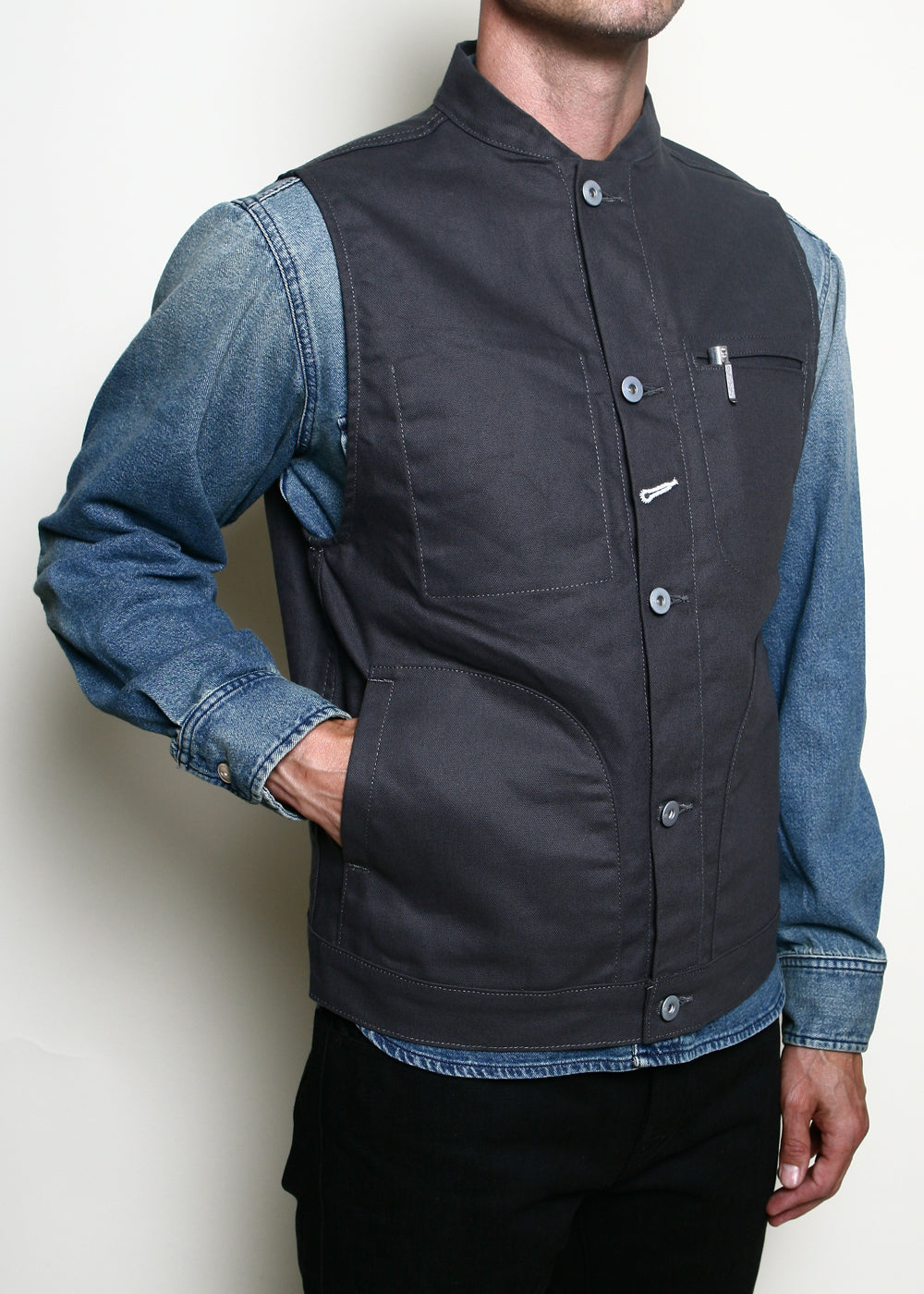 Rouge Territory Dry Wax Canvas Supply Vest - Grey