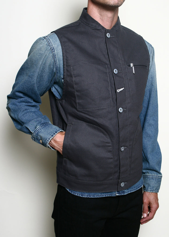 Rouge Territory Dry Wax Canvas Supply Vest - Grey